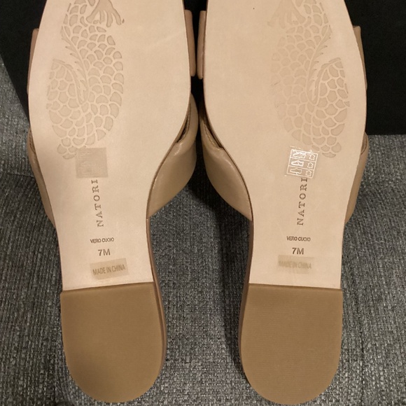 Natori Vitta Slide Sandal (Women) 7M - Picture 4 of 14